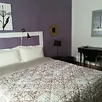 Alojamento de Acomodação e Pequeno-almoço Le Ginestre 3*