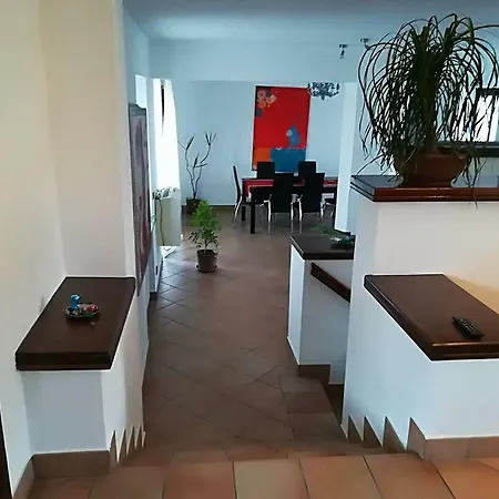 Le Ginestre Bed & Breakfast 3*